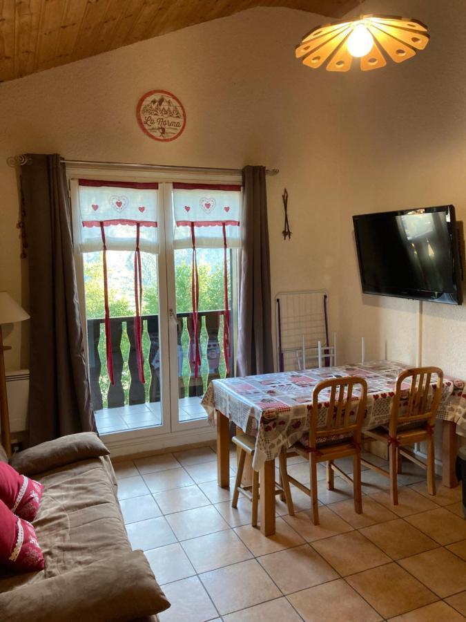 Appartement Dans Chalet Typiquement Savoyard Au Pied Des Pistes La Norma Ngoại thất bức ảnh